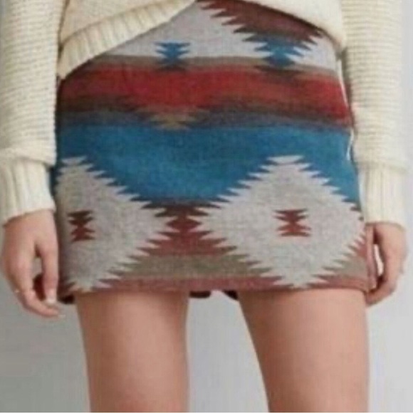American Eagle Outfitters Tribal Micro Mini Skirt Woman’s Size 4 - Picture 1 of 9